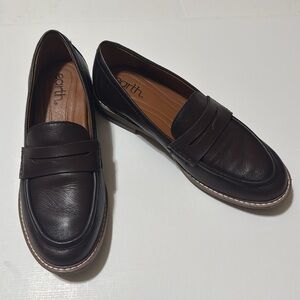 Earth Dark Brown Leather Slip-Ons